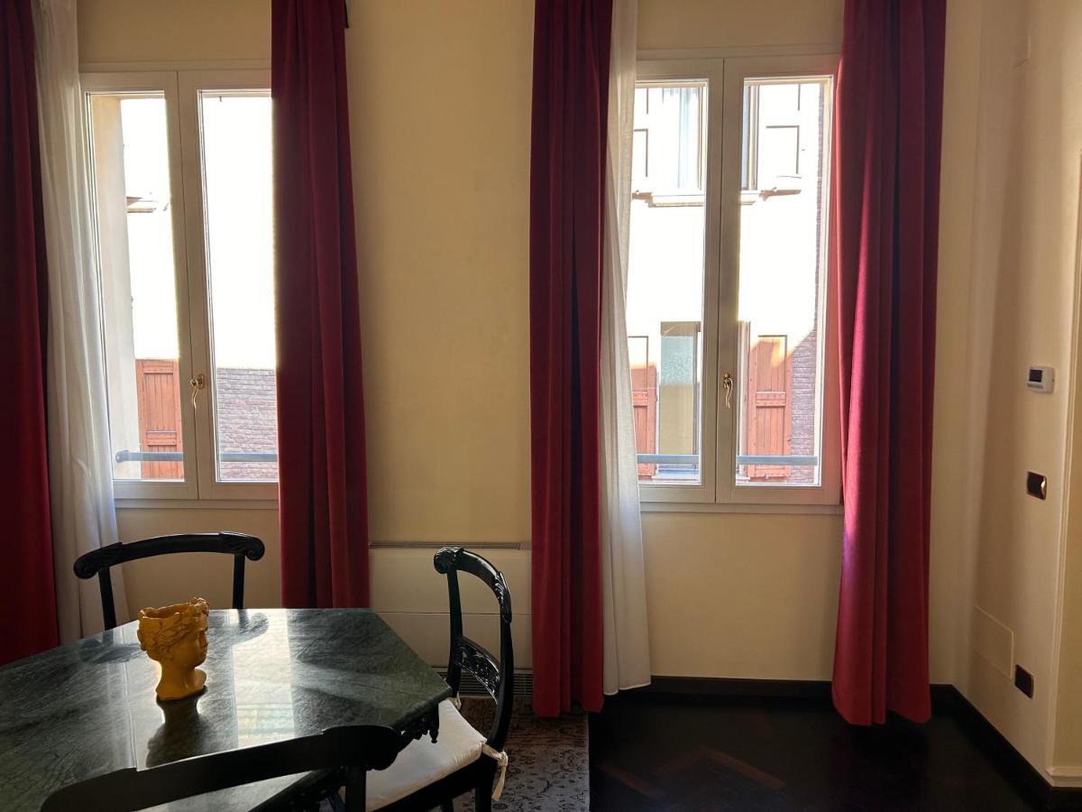 Piazza Maggiore Luxury Apartment Bolonha Exterior foto