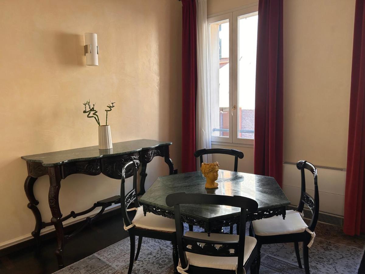 Piazza Maggiore Luxury Apartment Bolonha Exterior foto