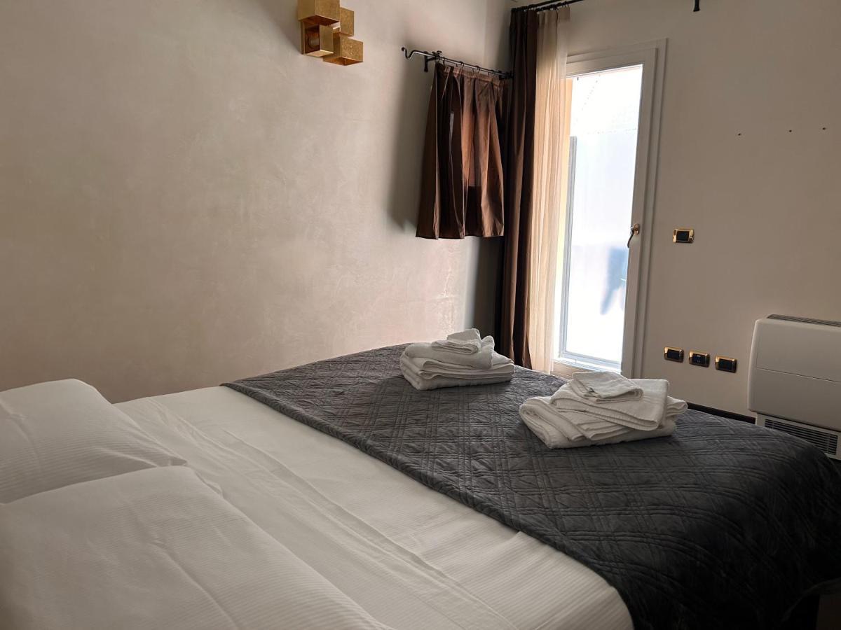 Piazza Maggiore Luxury Apartment Bolonha Exterior foto